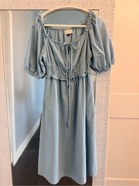 Universal Thread Light Blue Midi Dress with Puff Sleeves